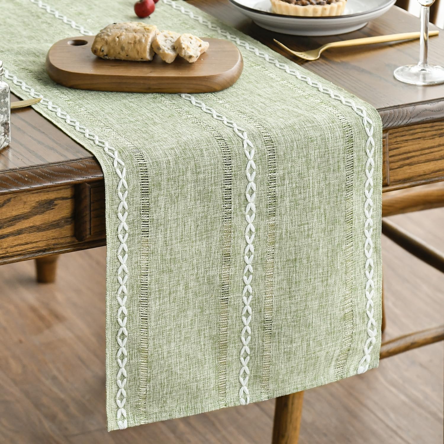 Green Rustic Cotton Linen Table Runner, Seasonal Embroidered Hollow Kitchen Dining Table Decoration for Home Party Decor 13x72 Inch